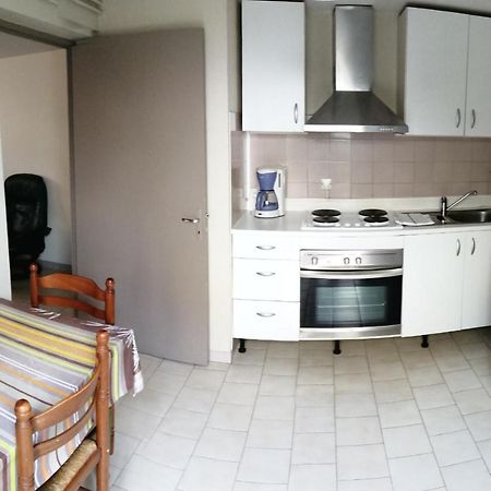 Résidence Les Plus Près Jonzac Exterior foto