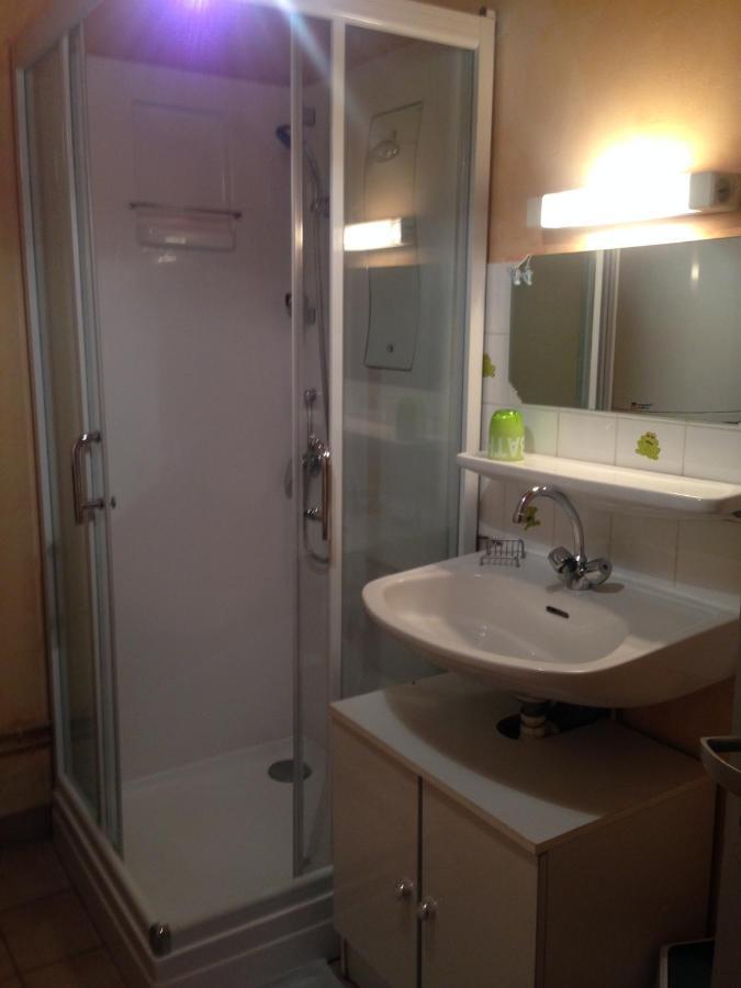 Résidence Les Plus Près Jonzac Exterior foto