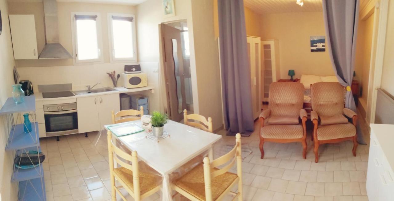 Résidence Les Plus Près Jonzac Exterior foto