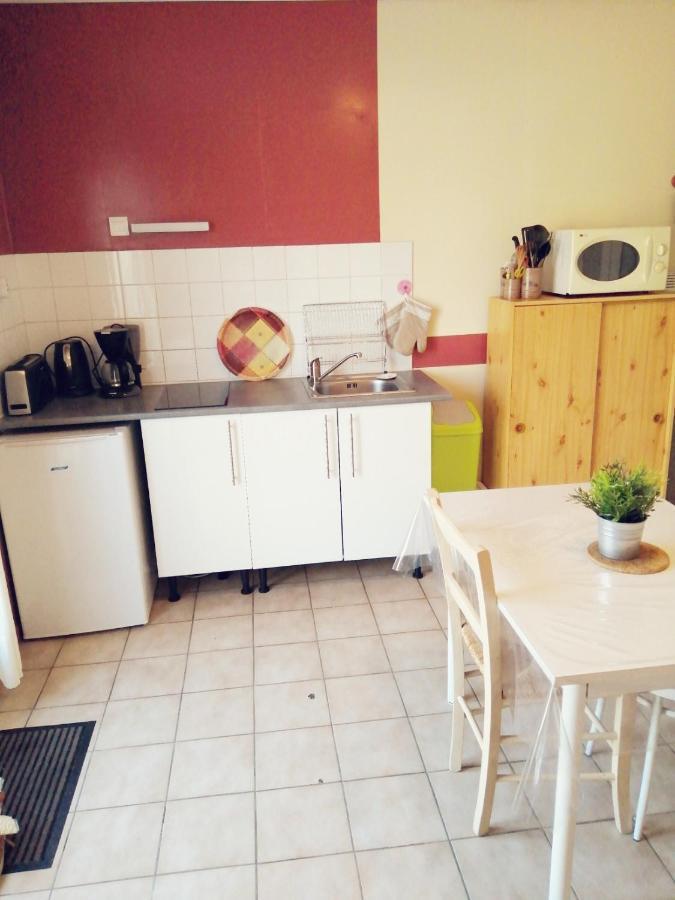 Résidence Les Plus Près Jonzac Exterior foto